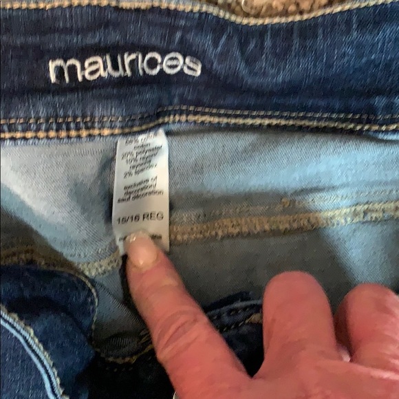 Jeans - Picture 2 of 5